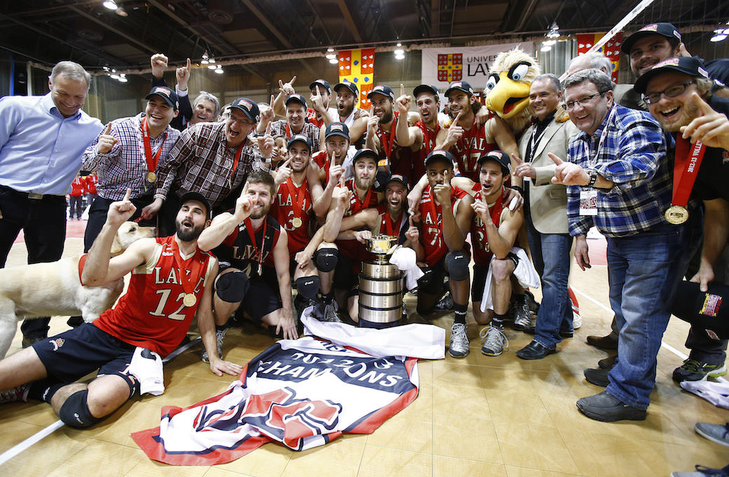 Laval_Rouge_et_Or_2013_CIS_mens_volleyball_champions-_credit_Yan_Doublet_(1)-1.jpg (219 KB)